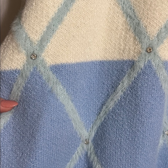 NWT &merci Blue and White Diamond Print Sweater with Crystals Size Small - Picture 3 of 5